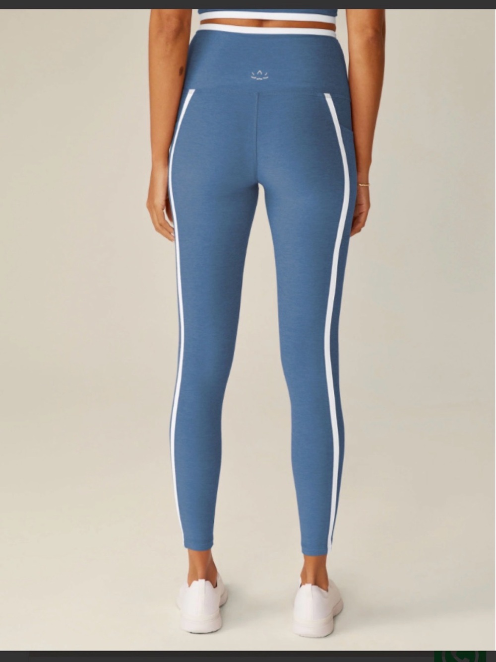 Beyond Yoga Spacedye High Waisted Midi Legging and top in Sky Blue Heather - Med - Picture 3 of 7